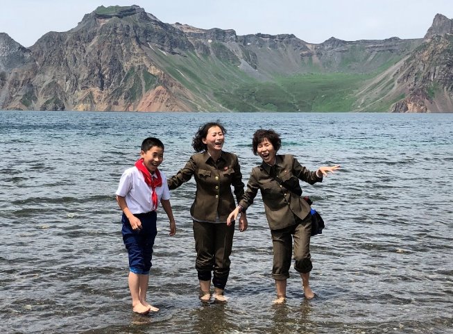 729백두산천지1(북).jpg